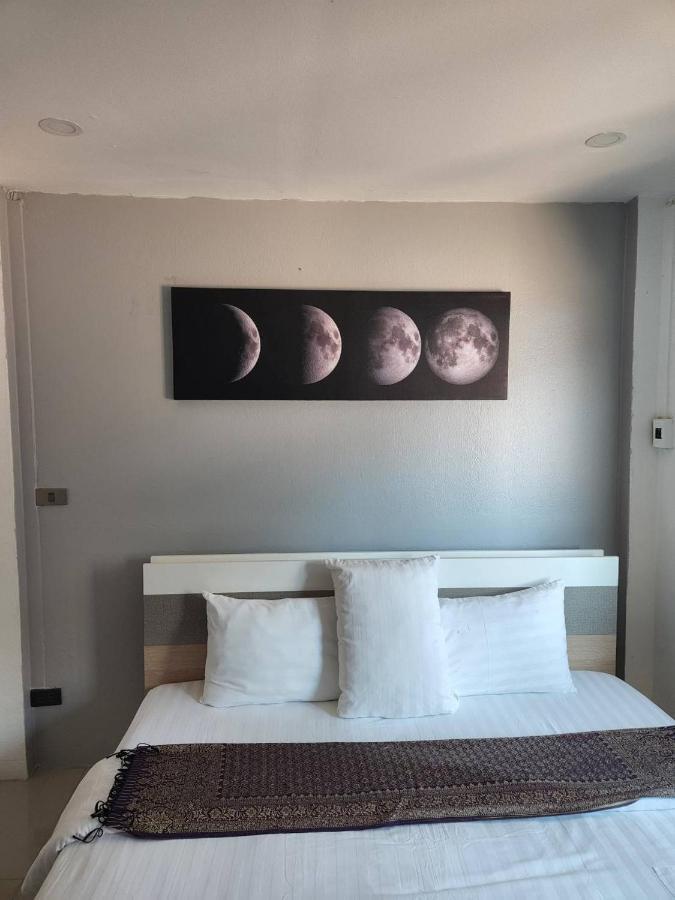 Galaxy Suites Pattaya Exteriör bild