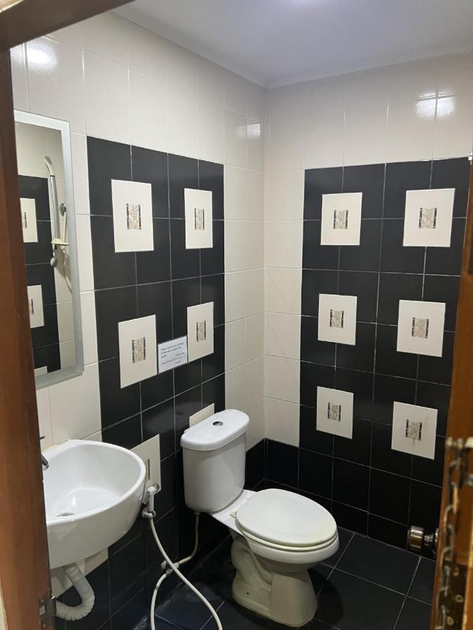 Galaxy Suites Pattaya Exteriör bild