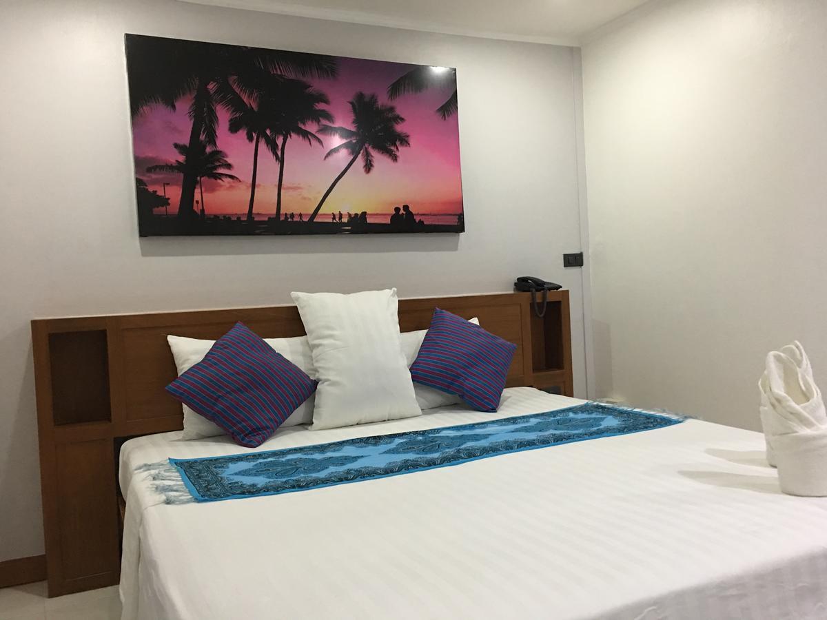 Galaxy Suites Pattaya Exteriör bild