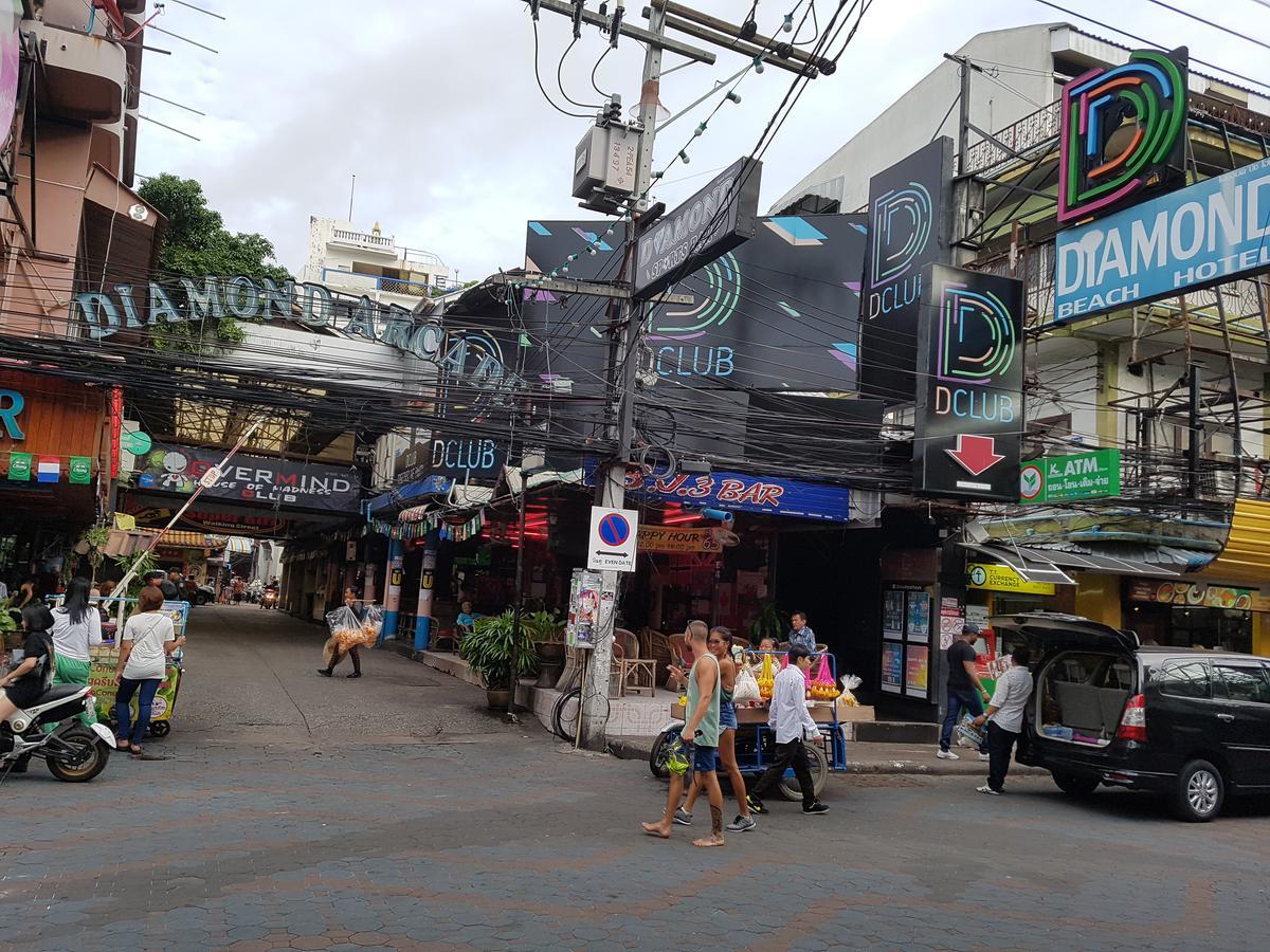 Galaxy Suites Pattaya Exteriör bild